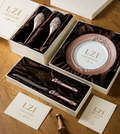 Coffret Mariage Personnalisé Luxe – Flûtes, Assiette & Set Découpe Élégant